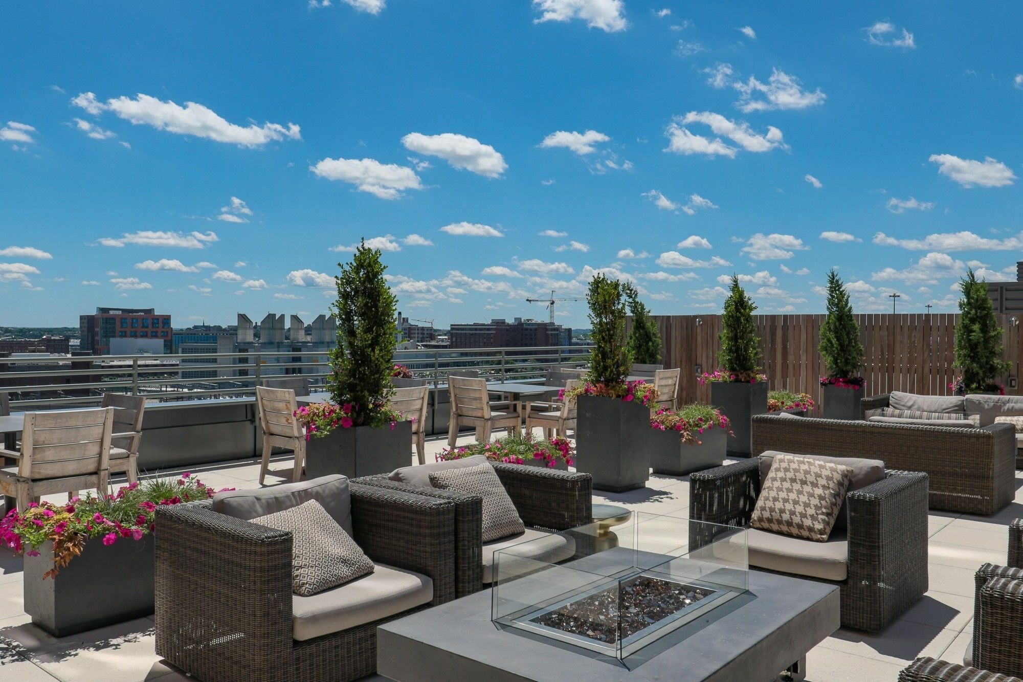 Global Luxury Suites At The Theater District 波士顿 外观 照片